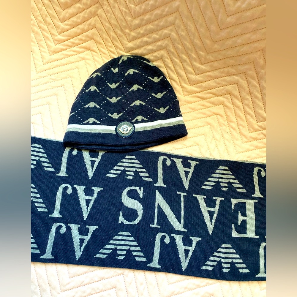 Armani junior Scarf & Hat Outdoor Winter Set